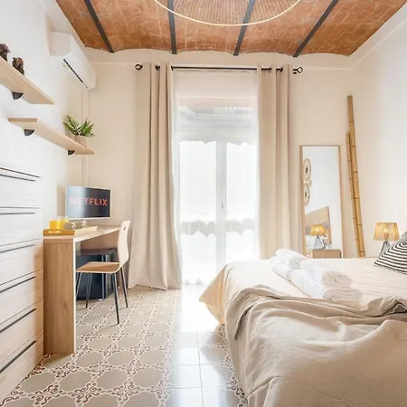 Piso Exclusivo Con 5 En El Corazon De Tarragona