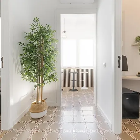 דירה Piso Exclusivo Con 5 En El Corazon De טראגונה